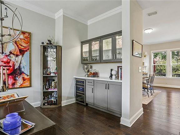 4th image of 3159 Rutter Dr