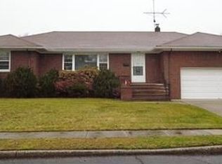 44 Swarthmore Rd, Linden, NJ 07036