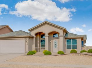 454 Emerald Shore Ln, Socorro, TX 79928