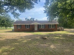 2004 Happy Trails Rd, Clayton, NC 27520