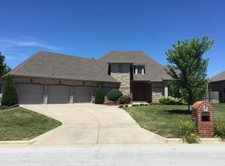 3255 W High Point St, Springfield, MO 65810