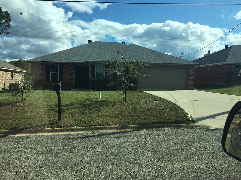 1st image of 600 Park Pl