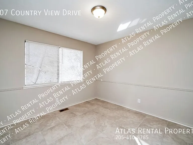 607 Country View Dr — Photo 17