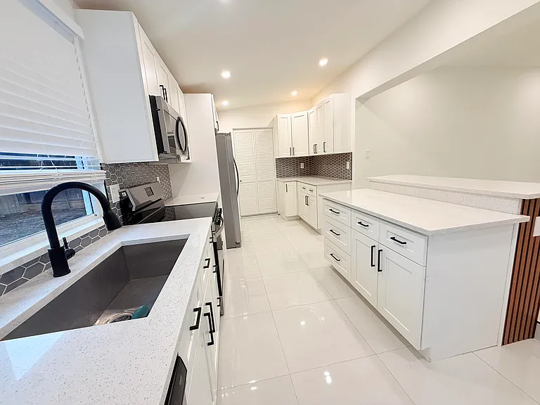 345 Pinehurst Rd — Photo 5