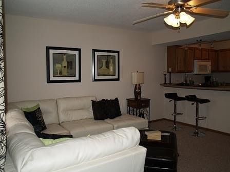 3rd image of 1502 W 25th Ct #B11