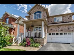 5 Beachpoint Blvd, Brampton, ON L7A 2H3