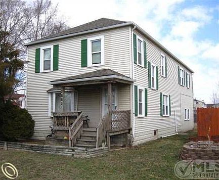 Huge Family Home in Trenton.jpg