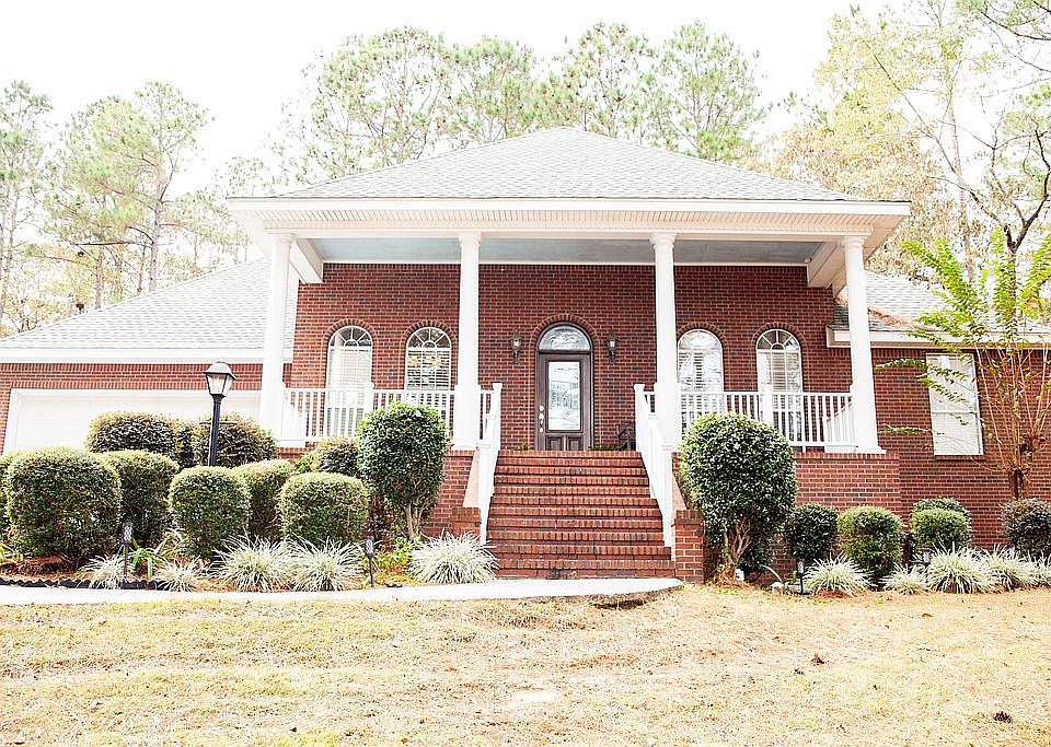1st image of 51 Courtland Dr