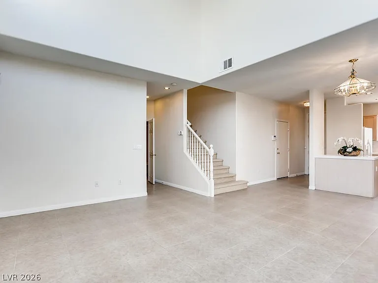 6178 Arbor Valley Ave — Photo 5