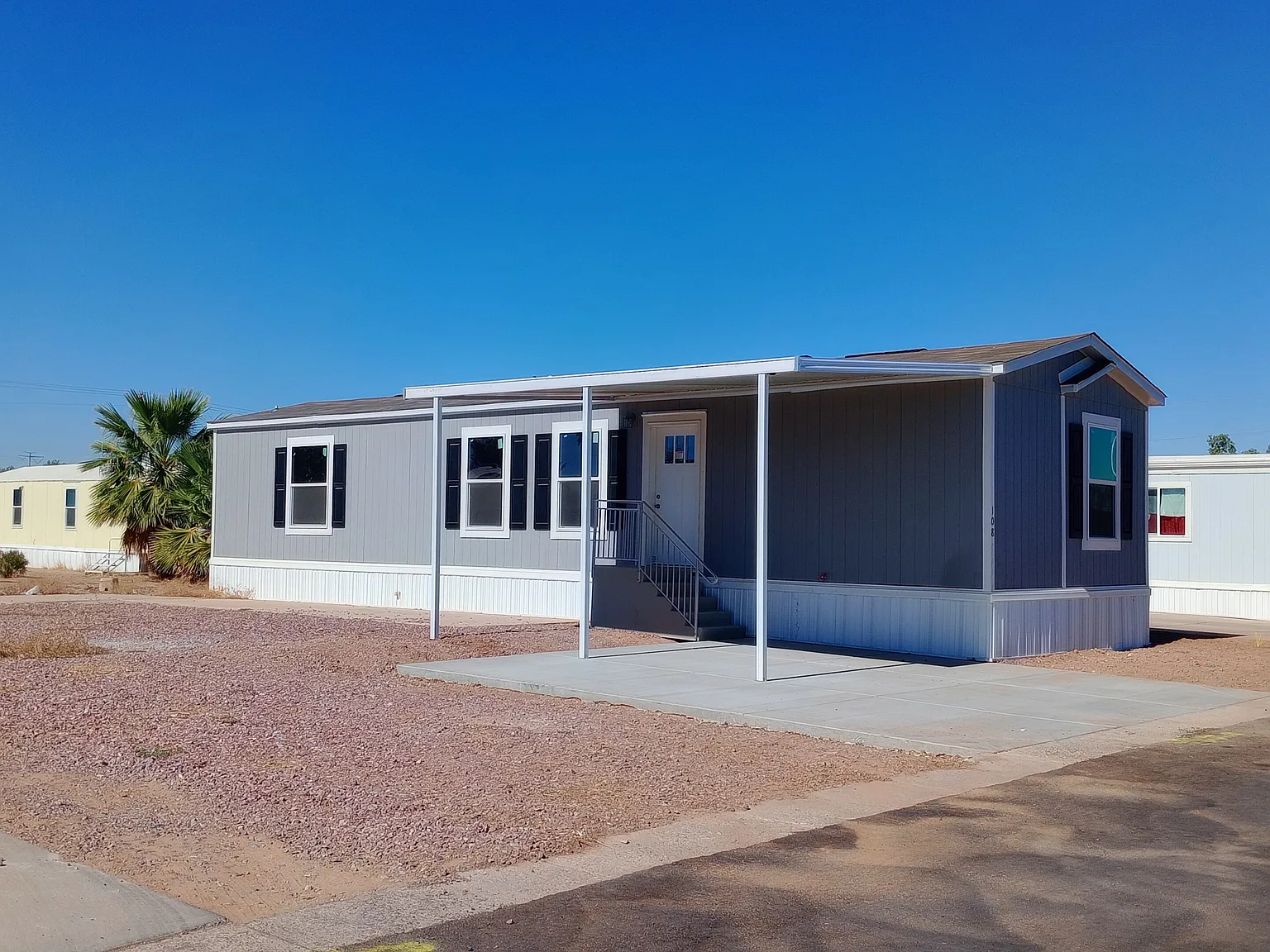 5201 S Chuichu Rd — Photo 2