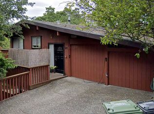 34 Fair Dr, San Rafael, CA 94901