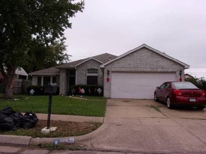 1st image of 6704 Pecanwood Dr
