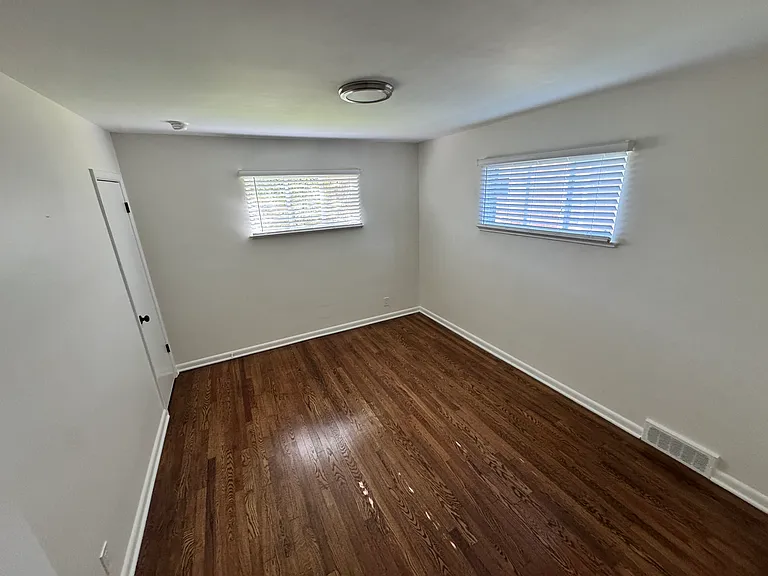 382 S Emerson St #382 — Photo 4