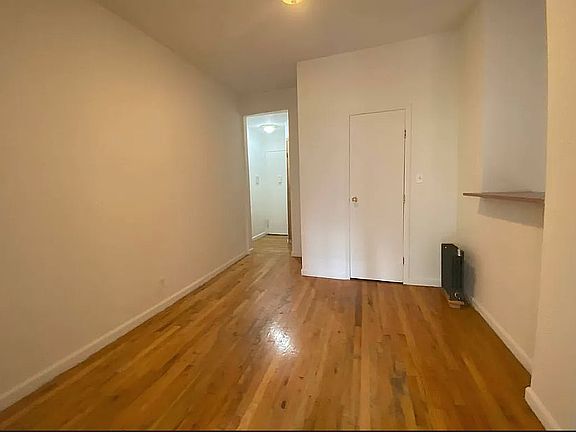 5th image of 316 E 49th St APT 4B