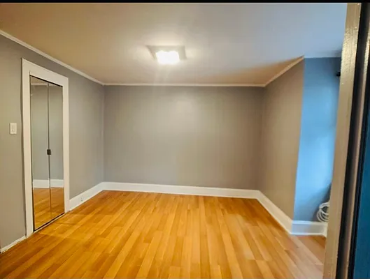 Rented by Halvatzis Realty | media 9