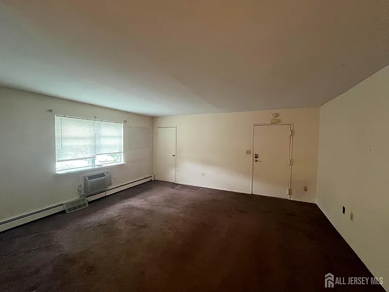289 Main St #6D — Photo 5