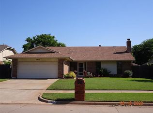 1417 E Main St, Moore, OK 73160