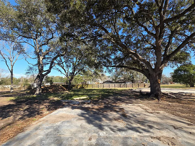 414 Gordy Rd — Photo 4