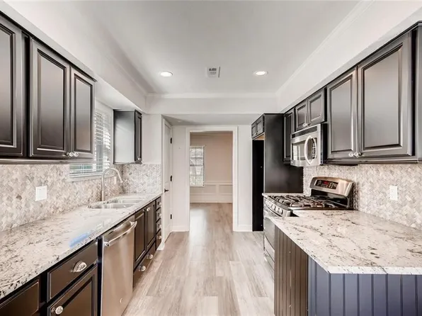 11401 Oak Knoll Dr, Austin, TX 78759