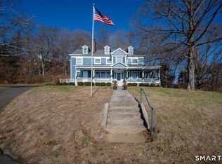 475 Danbury Road, Wilton, CT 06897