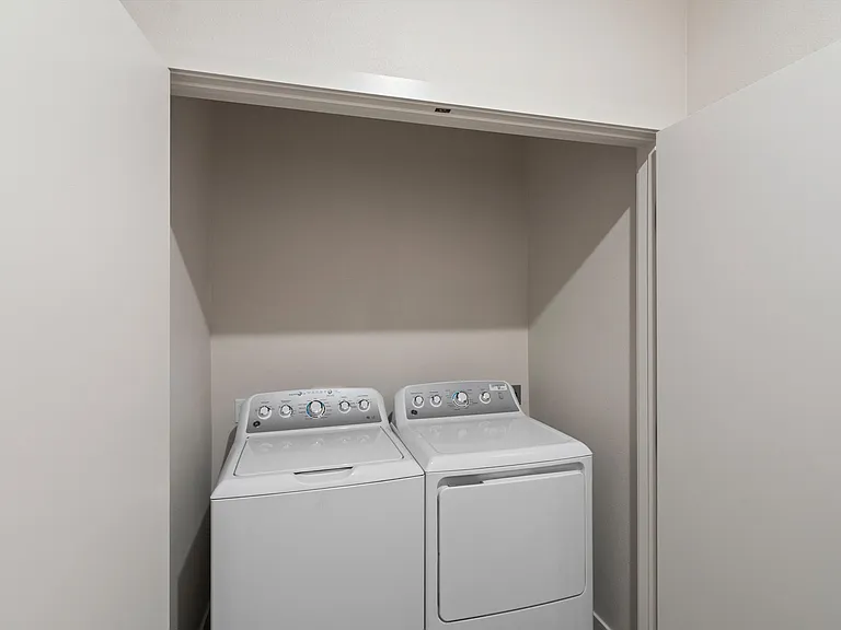 In-unit laundry