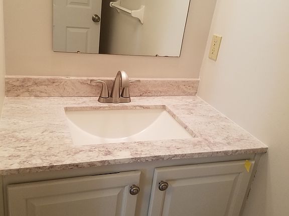 5th image of 2801 Jockey Hollow Dr