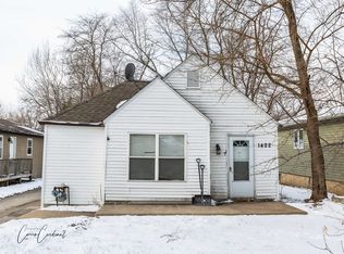 1422 N Oak Ave, Round Lake Beach, IL