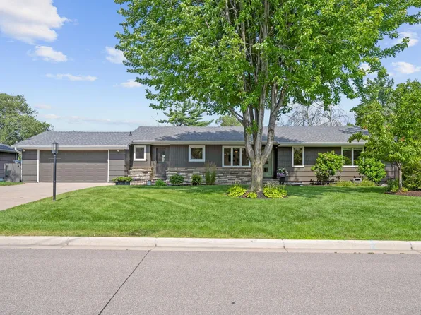5829 Eastview Dr, Edina, MN 55436