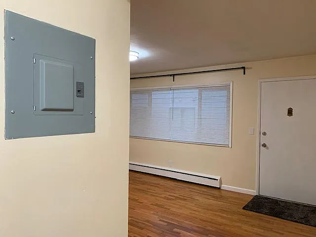 653 W Nickerson St #302 — Photo 6