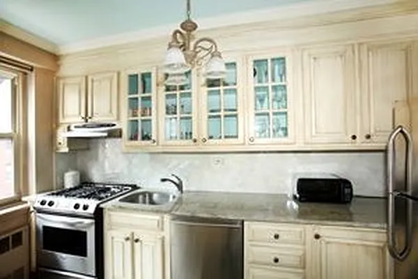 Sold by Douglas Elliman | media 12