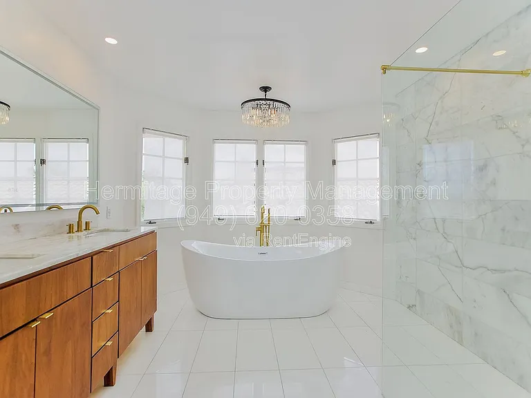 28142 Ambar — Photo 10