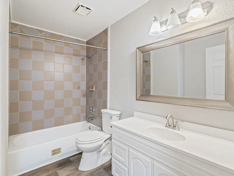 220 Midtown Ln #719 — Photo 13