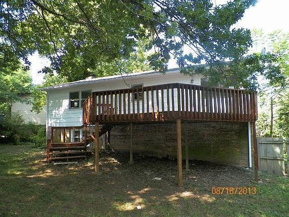 2nd image of 396 S Eagle Creek Dr