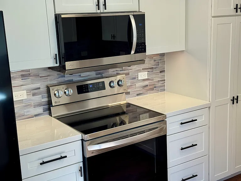 Kitchen, LG Appliances