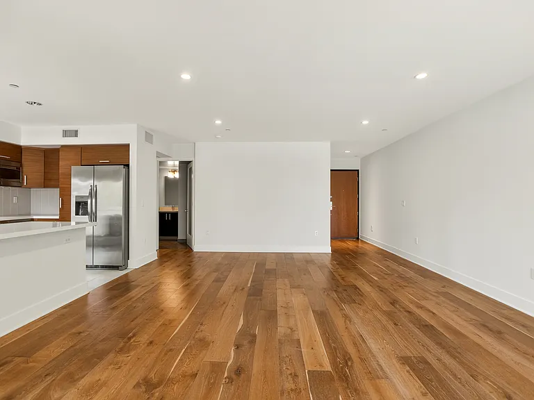 11715 Goshen Ave #302 — Photo 3