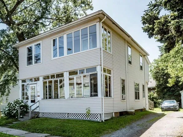 159 York St, Moncton, NB E1C 2Z1