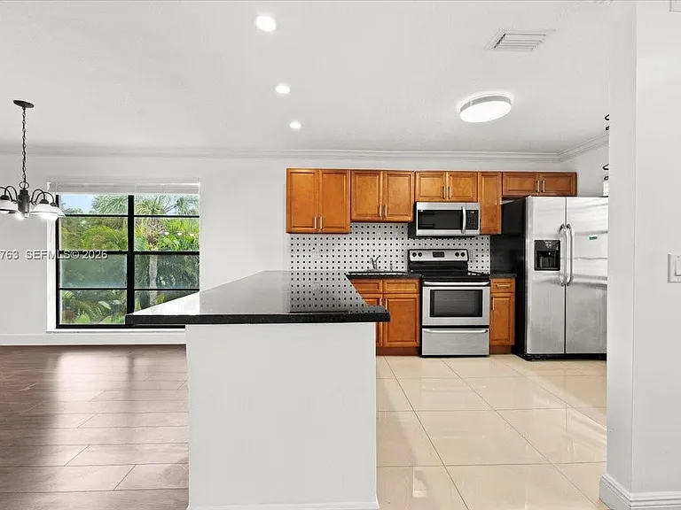 7944 Eastlake Dr #D — Photo 5
