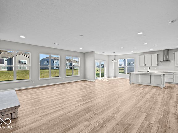 4th image of 10614 Banyan Wood Ct