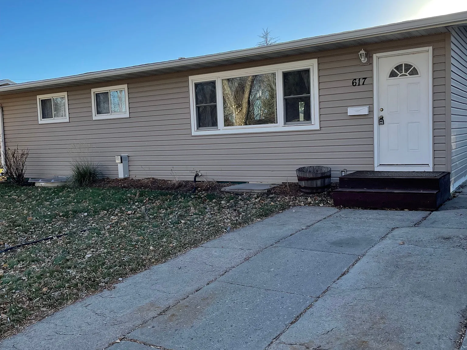 For Sale or Rent — Photo 1