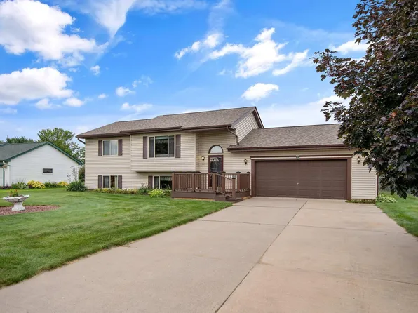 413 Marc St, Star Prairie, WI 54026