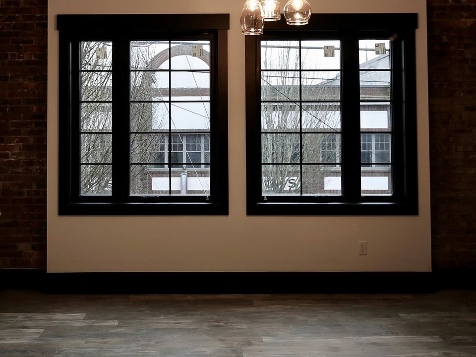 1st image of 506 4th Ave E #3