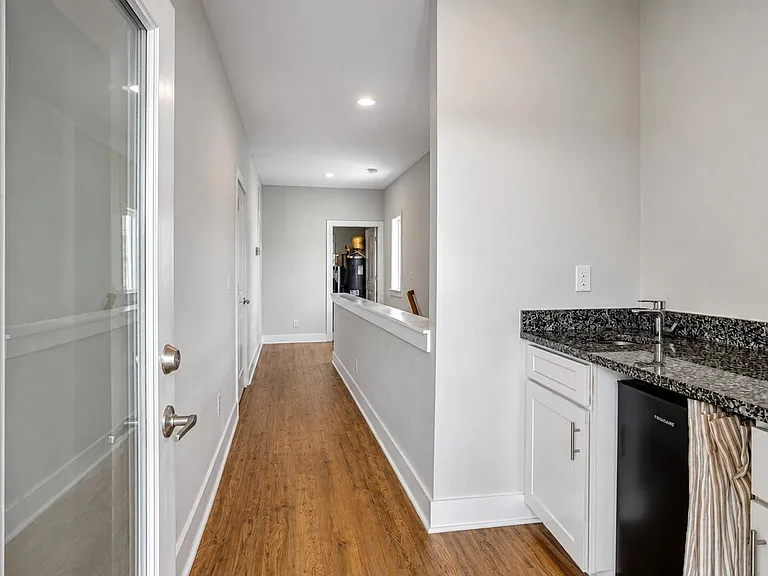 1007A Alice St — Photo 21