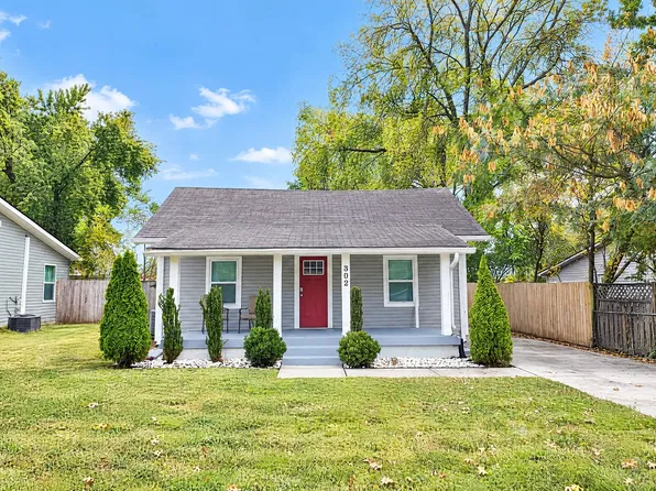 302 28th St, Old Hickory, TN 37138