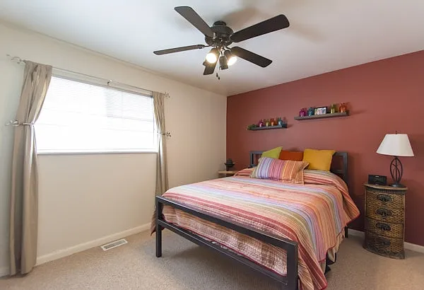 Barney's Place Apartments