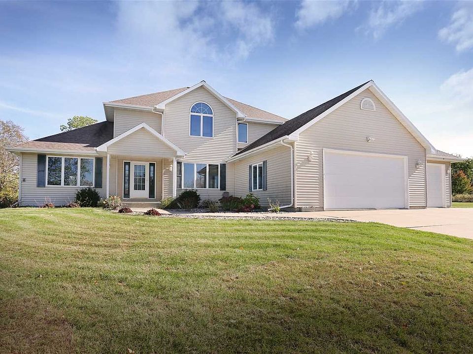1st image of 456 Mystic Dr