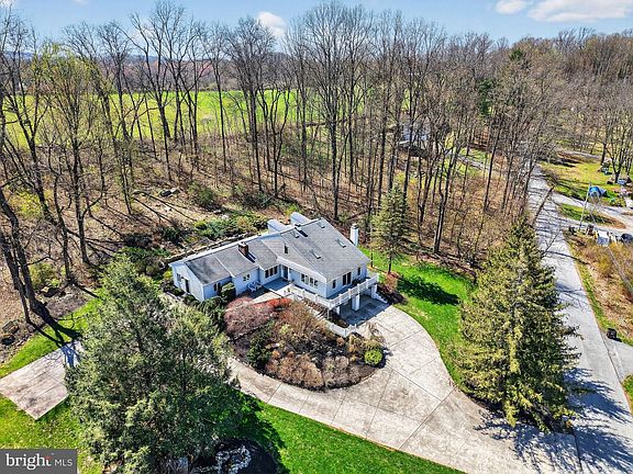 2nd image of 117 Creamery Rd