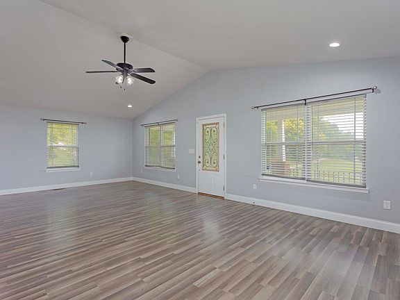 2nd image of 339 Foothills Dr