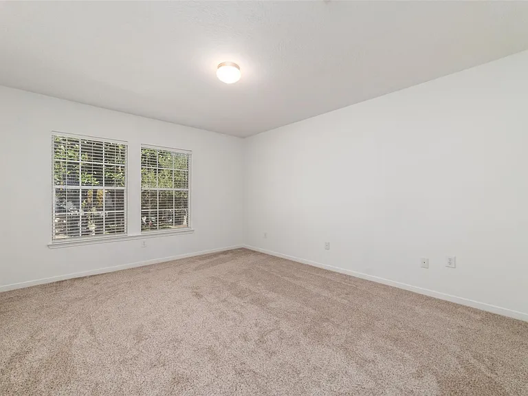 2618 Bridgestone Park Ln — Photo 36