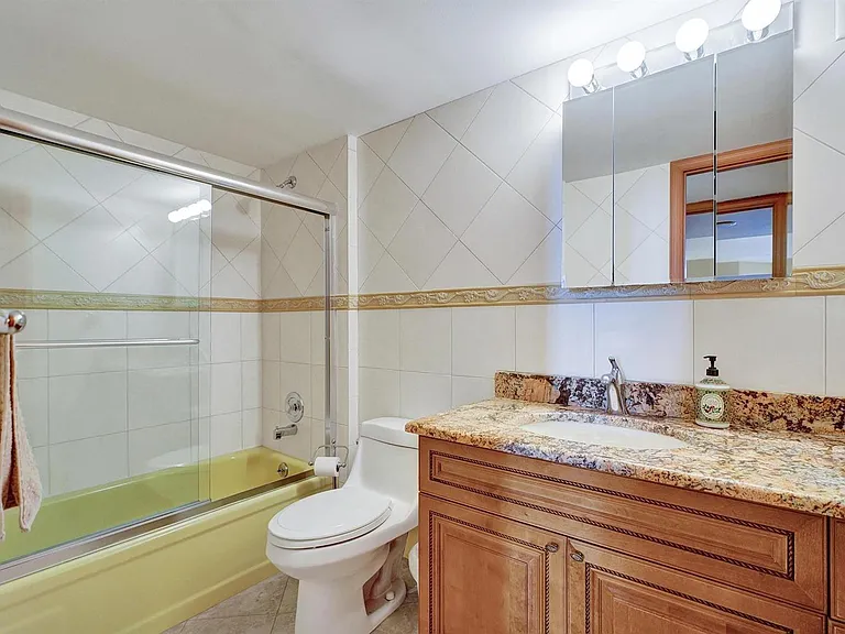 1000 S Ocean Blvd #6M — Photo 14