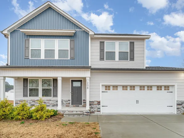 208 Tuscany Cir, Princeton, NC 27569
